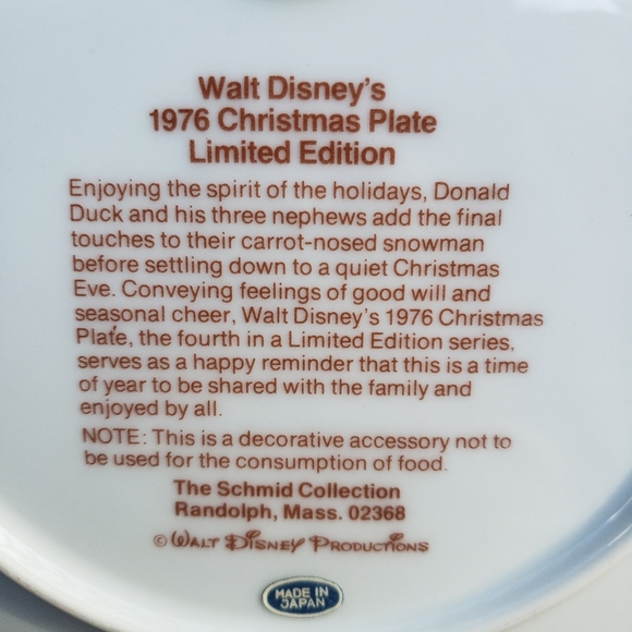 Walt Disney's 1976 Christmas Plate with Donald Duck and His Three Nephews - Picture 9 of 11